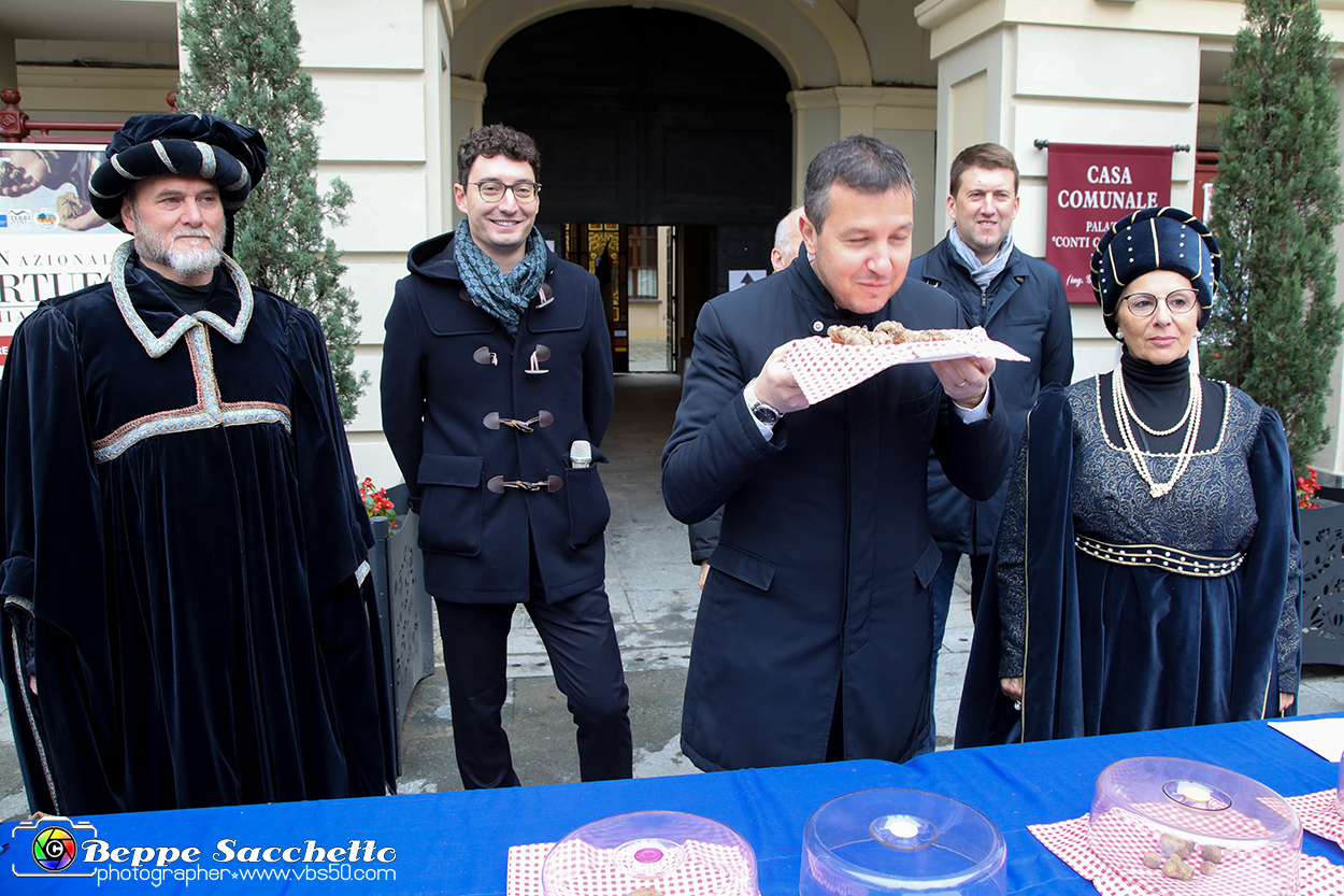 VBS_6642 - Fiera dei Santi - 12.ma Fiera Nazionale del Tartufo.jpg